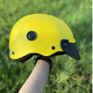 Nón bảo hiểm màu vàng - nón sơn nam nữ chất lượng cao.