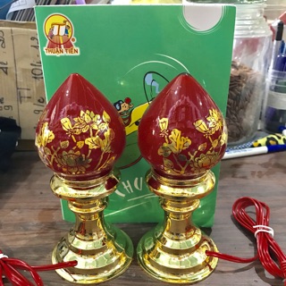 Đèn thờ quả đào