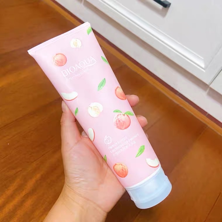 Muối tắm tẩy da chết giảm vết thâm hương đào Bioaqua