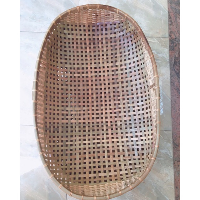 Nôi tre đan thoáng mát cho bé