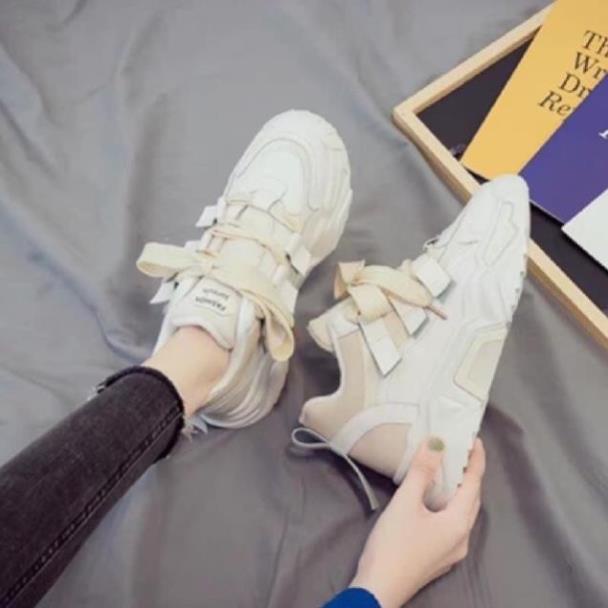 Giày thể thao dây bản to mới . 2020 Xịn Nhẩt new 🍀 ' 2021 L : . ^ ' .
