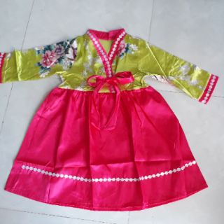 Hanbok cho bé gái