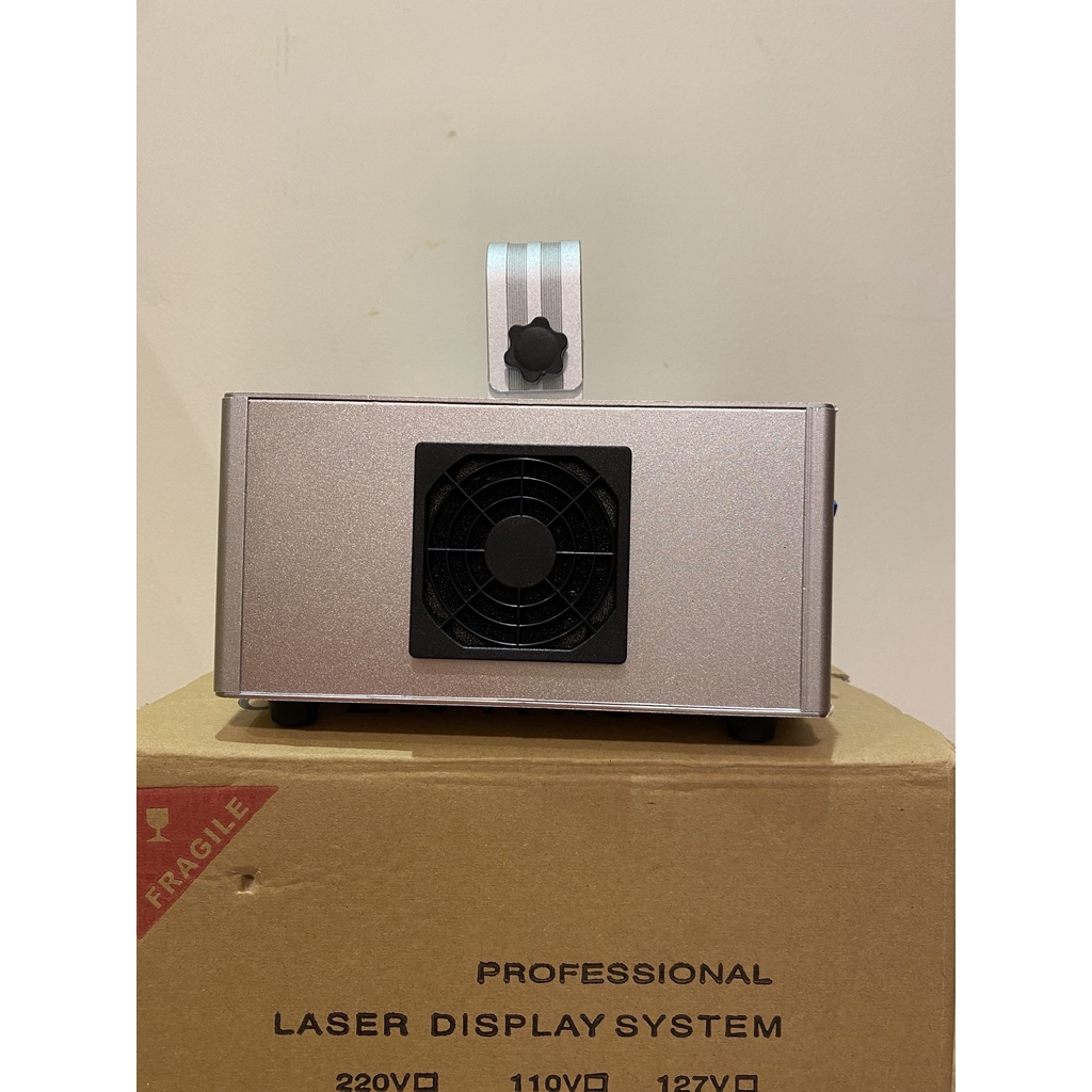 ĐÈN LASER 8386 PRO - ĐÈN CHIẾU HÌNH 7 MÀU DÙNG TRONG PHÒNG BAY.