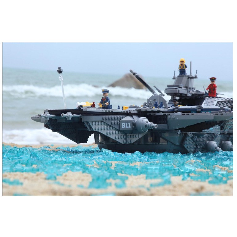 Lego Lắp Ráp Xếp Hình Hàng Không Mẫu Hạm Vũ Trụ Đội Quân Liên Minh Công Lý 3069 Khối LEPIN07043