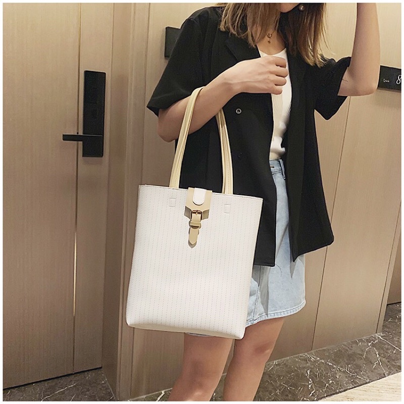 Túi xách nữ tote đeo vai trần chỉ dọc khoá túi cúc từ khoá rip Khuonghien