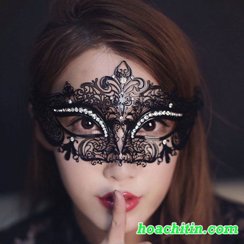 Mặt nạ cao cấp hóa trang tiệc hợp kim đính đá Nữ Hoàng sang trọng