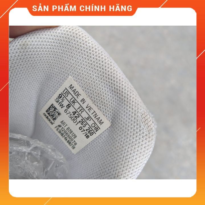 Giày cũ 2hand chính hãng giá rẻ . A.D.I.D.A.S Falcon SIZE 42 . giày cũ sài gòn