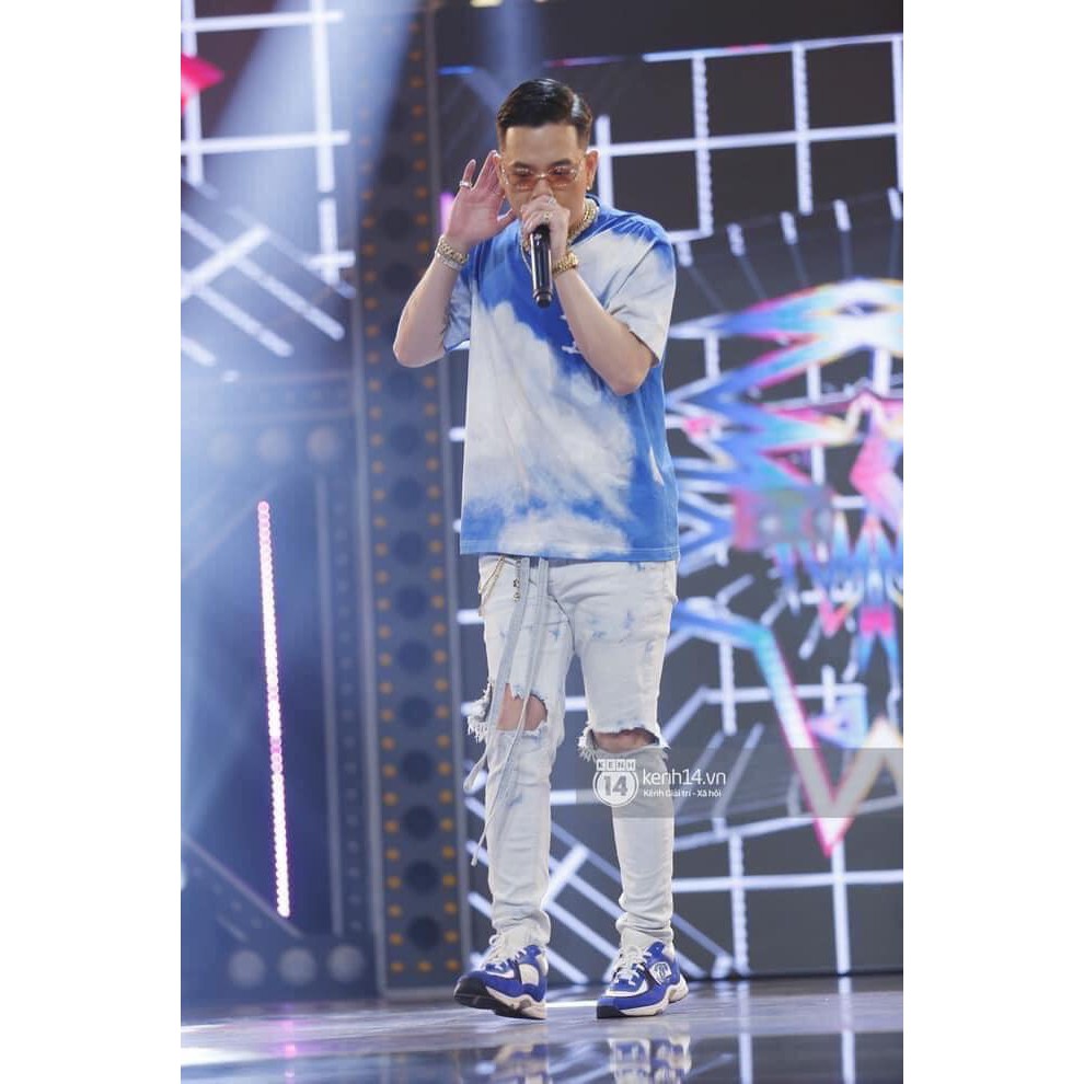 Áo phông LV mây 01