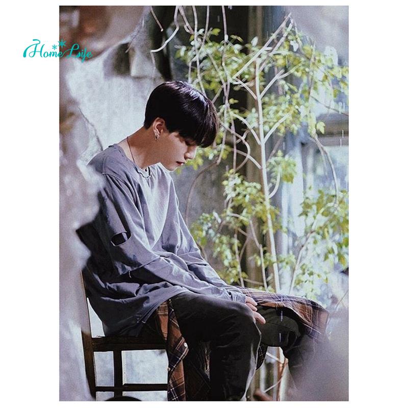 Bộ Tranh Đính Đá Diy Hình Nhóm Nhạc Bts Kích Thước 30x40cm Trang Trí Nhà Cửa / Văn Phòng / Khách Sạn