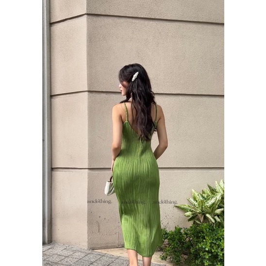 ĐẦM THUN BODY CỔ YẾM