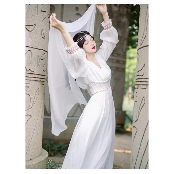 Váy Maxi Trắng Thảo Nguyên Sa Mạc