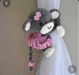 Thú bông cột rèm cửa