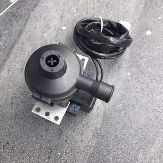Bơm Điều Hòa Âm Trần 9W; 12W (Mua càng nhiều giá càng tốt)