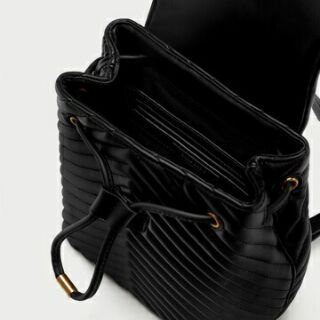 Balo zara size 21×26cm