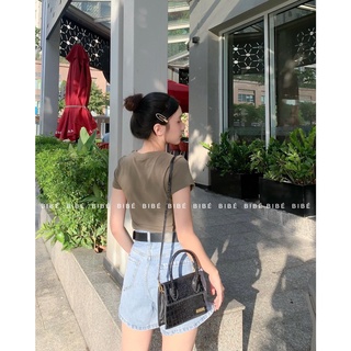 quần short jean + đai QC