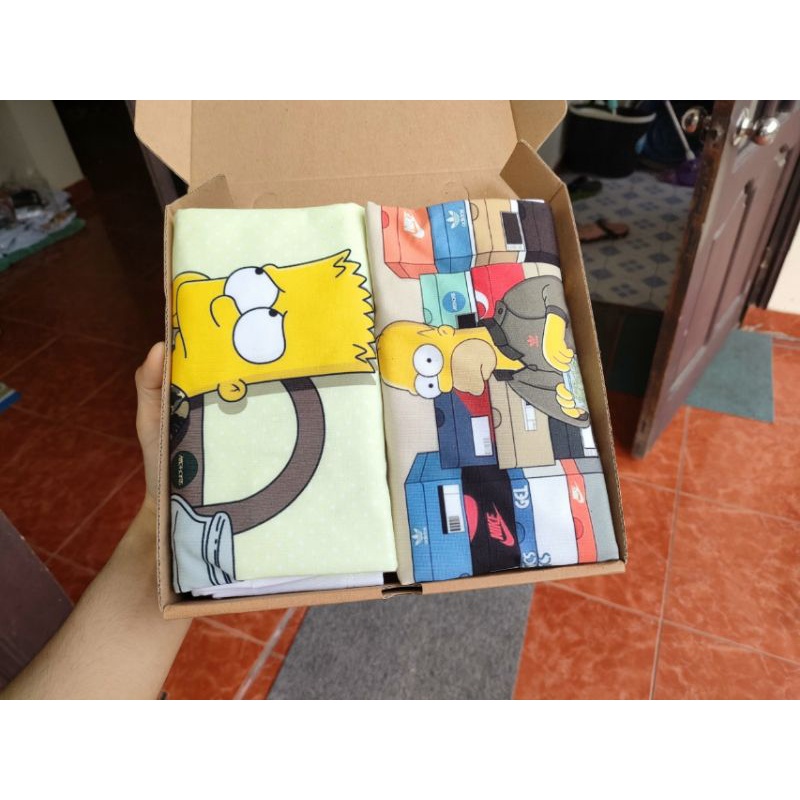 Combo 2 áo phông Sneaker ngẫu nhiên siêu độc lạ kèm hộp