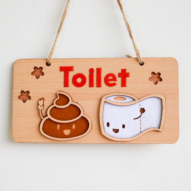 Bảng gỗ trang trí TOILET - WC