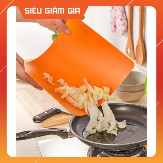 Thớt nhựa dẻo (màu cam)