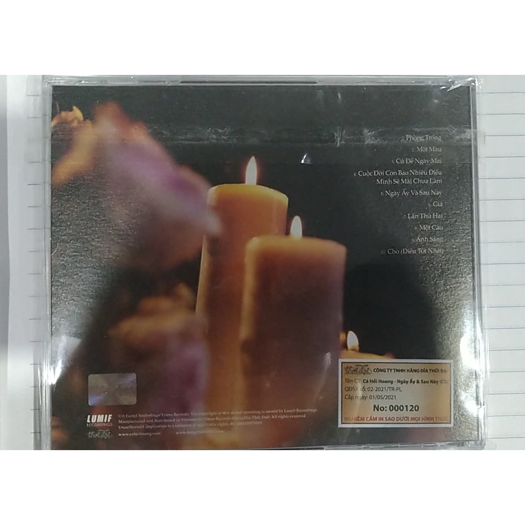 Ban nhạc Cá Hồi Hoang - Album Chúng Ta Đều Muốn Một Thứ, Album Ngày ấy và Bây giờ , Mũ bucket VA 2 mặt