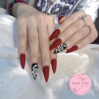 Nailbox Móng Úp Thiết Sẵn Mẫu Đỏ Đính Charm Sang Chảnh