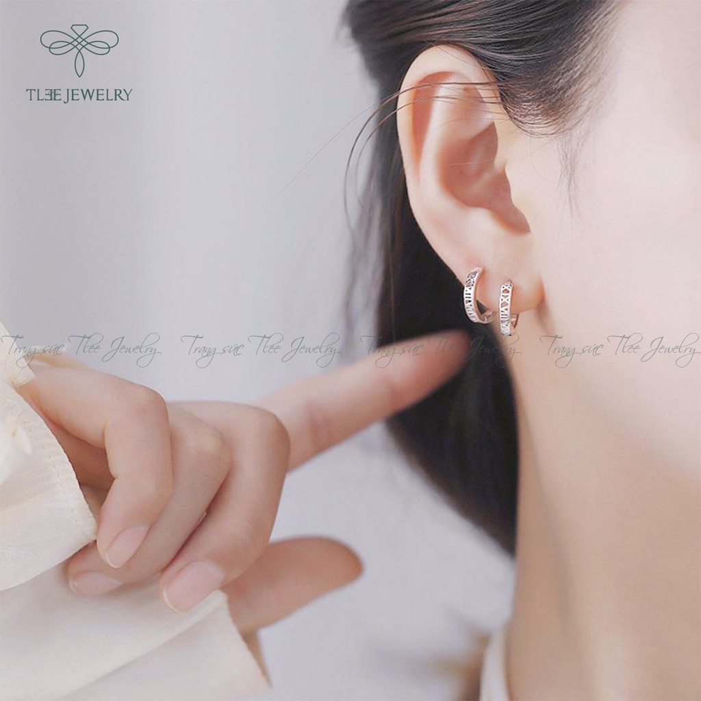 Khuyên tai bạc unisex TLEE tròn chốt bấm hình số la mã lạ mắt NCJ B0155