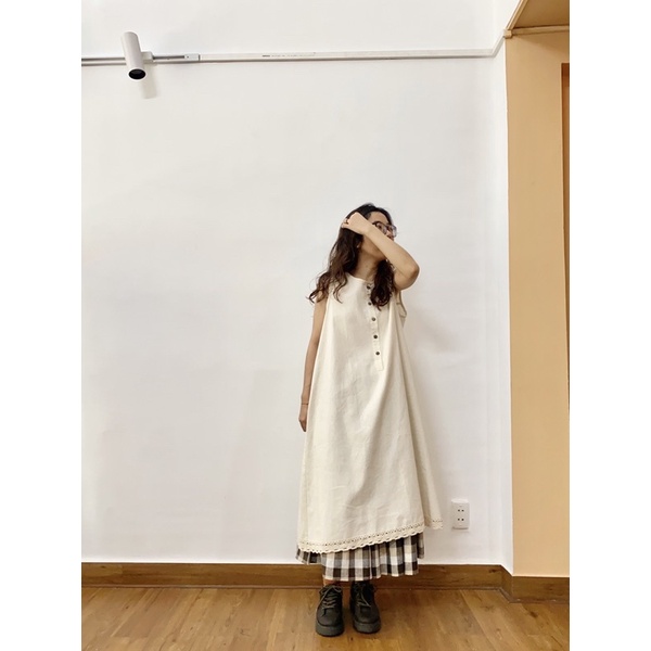 Đầm sát nách form A