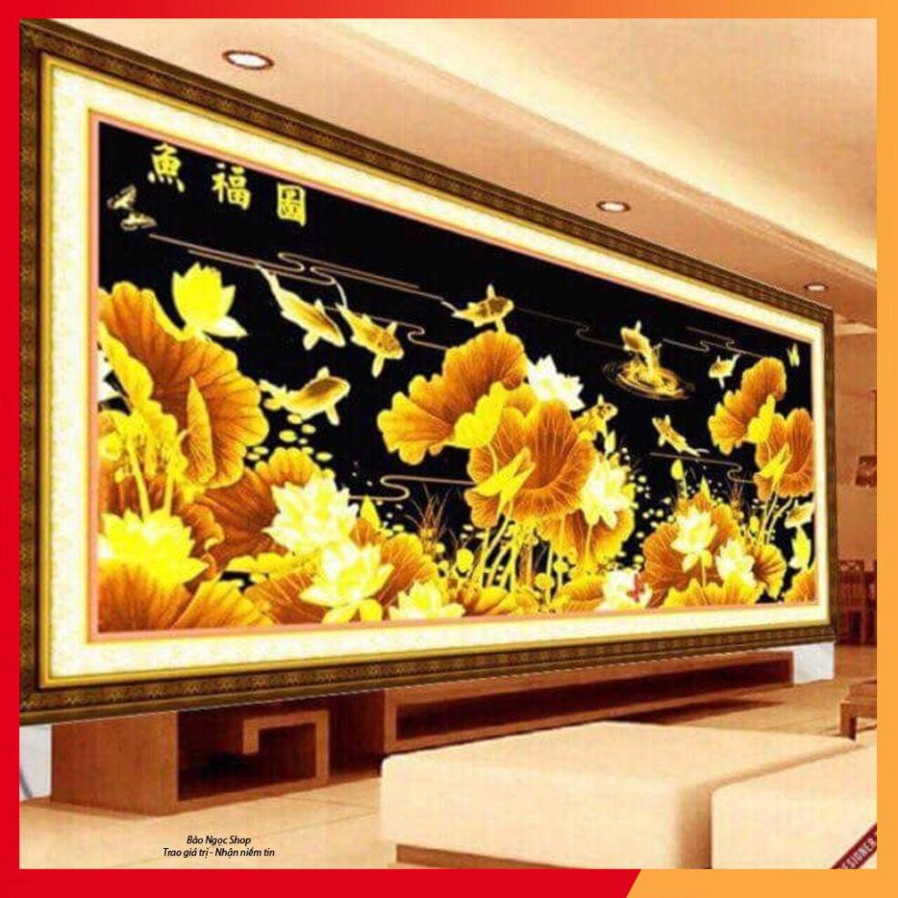 Tranh thêu chữ thập cửu ngư quần hội (cá chép sen vàng đêm trăng)khổ lớn tuyệt đẹp kt 205*85cm 3D
