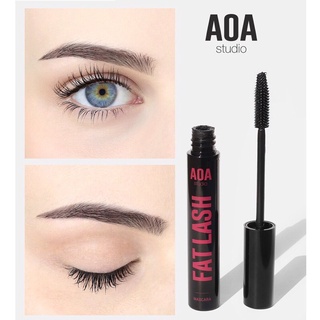 Mascara dày và dài mi