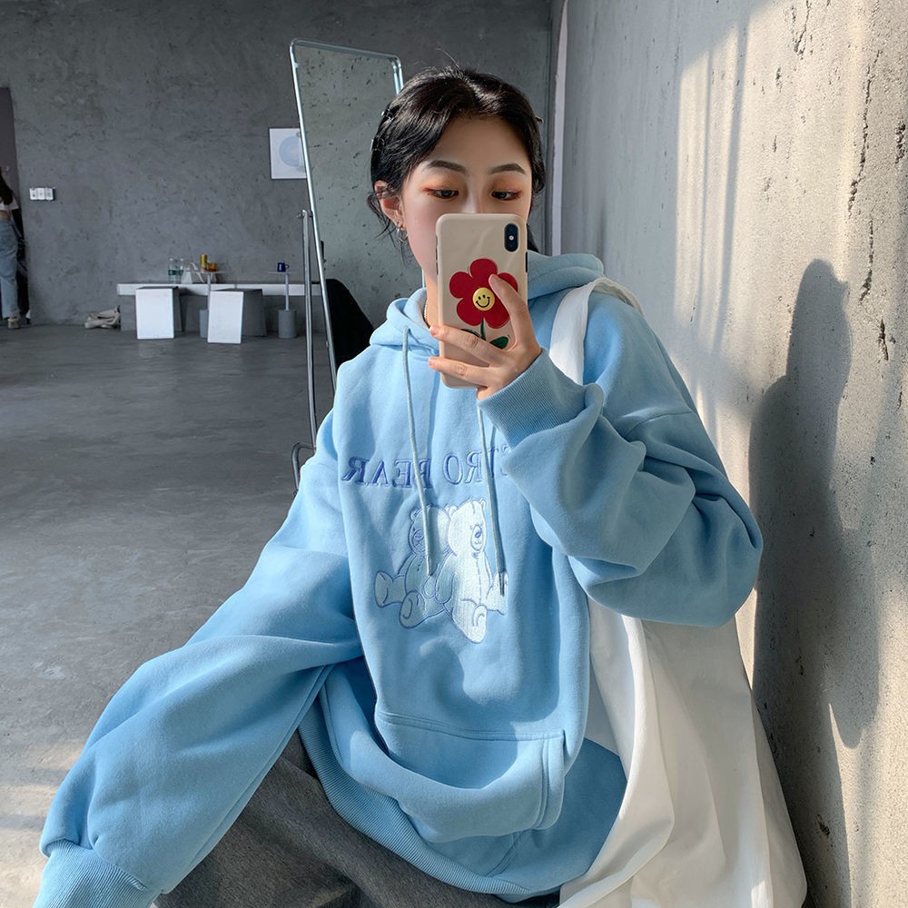 Áo khoác hoodie lót nhung dày dặn dáng rộng in hình gấu phong cách Hàn Quốc vintage dễ thương cho nữ | BigBuy360 - bigbuy360.vn