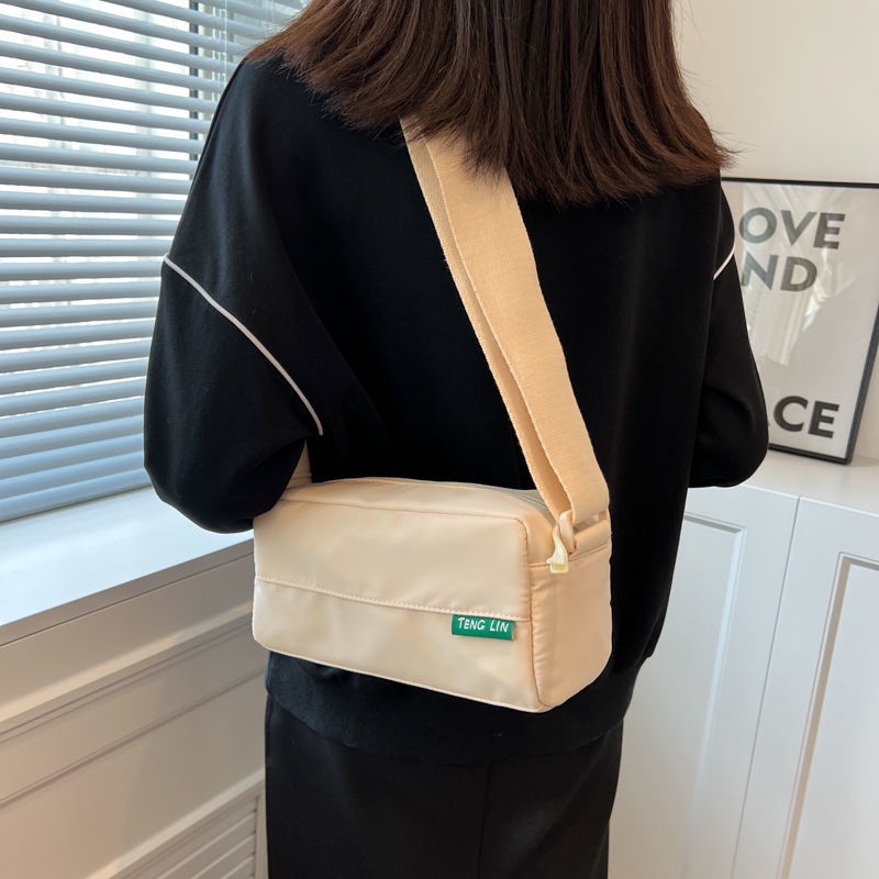 Túi Đeo Chéo Vải Canvas Hình Vuông Nhỏ Nhắn Phong Cách Thể Thao Thời Trang Cho Nữ