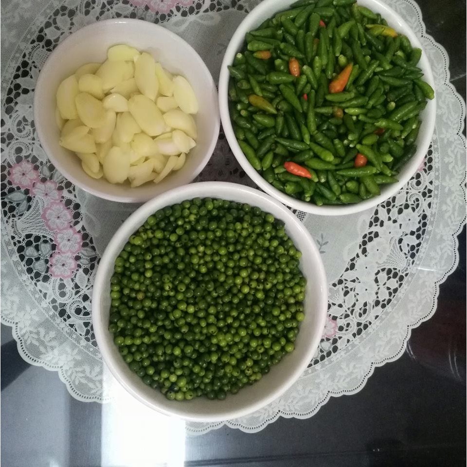 Tiêu xanh ngâm giấm ớt tỏi 400ml