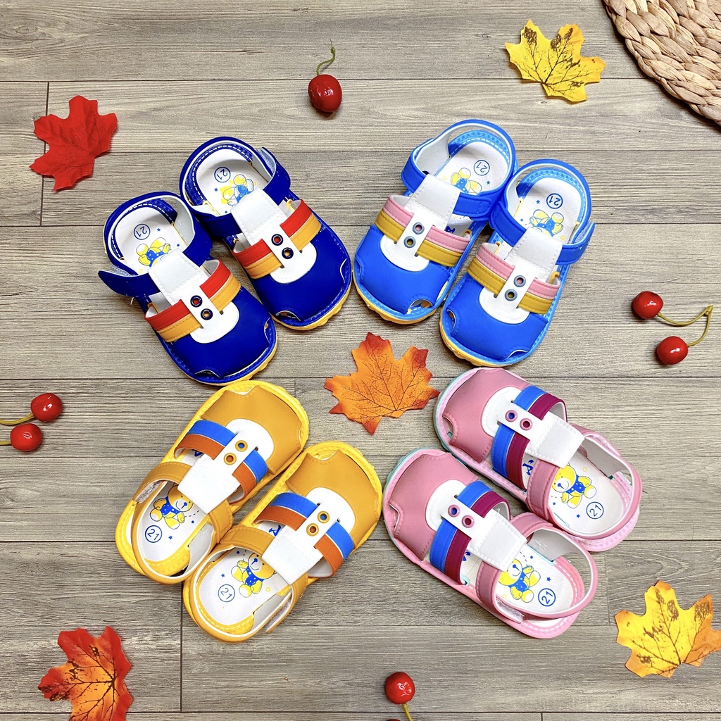 Sandal trẻ em mùa hè phối màu tươi tắn năng động mẫu mới cực hot - TT392