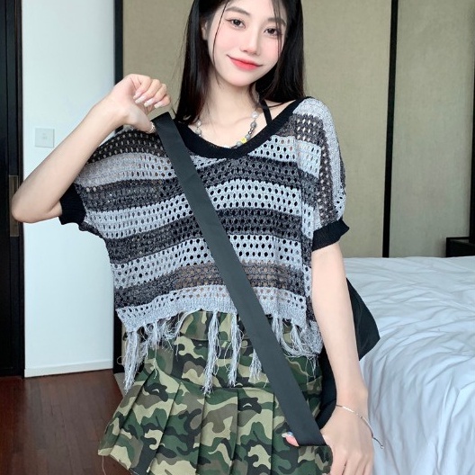 Áo dệt kim ZHELIHANGFEI cổ chữ V dáng rộng kẻ sọc phối tua rua gợi cảm