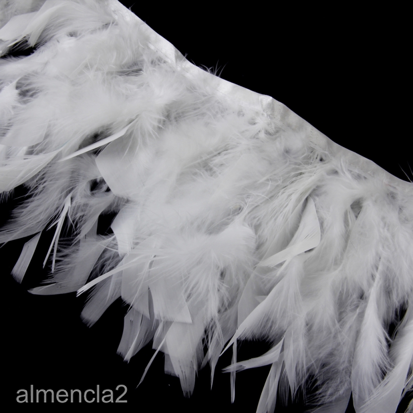 Dải Dây Tua Rua Lông Vũ Dùng Để Trang Trí