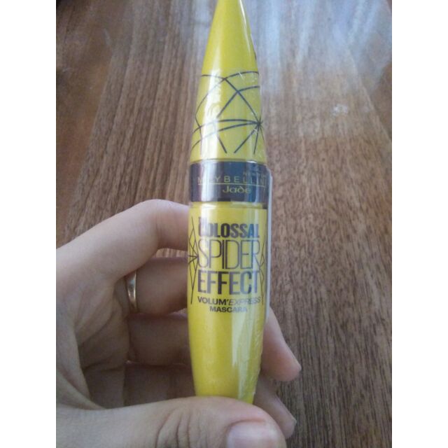 Mascara Maybelline New york the Colossal spidep efect volum'express