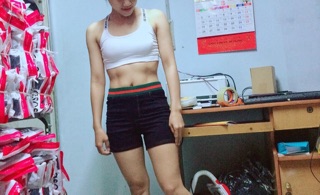 QUẦN ĐÙI LƯNG SỌC ĐỎ CÁ TÍNH