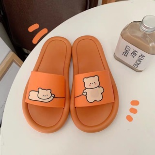 Dép gấu nằm