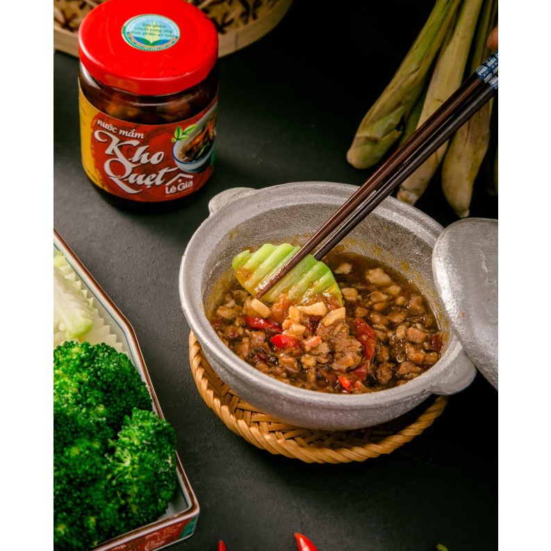Mắm Kho Quẹt Lê Gia - Hũ thủy tinh 240g | BigBuy360 - bigbuy360.vn