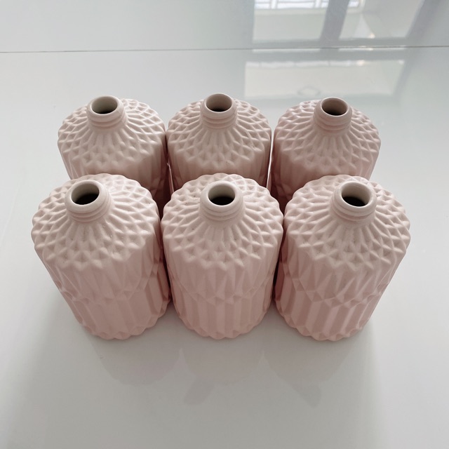 Lọ hoa để bàn xinh xắn