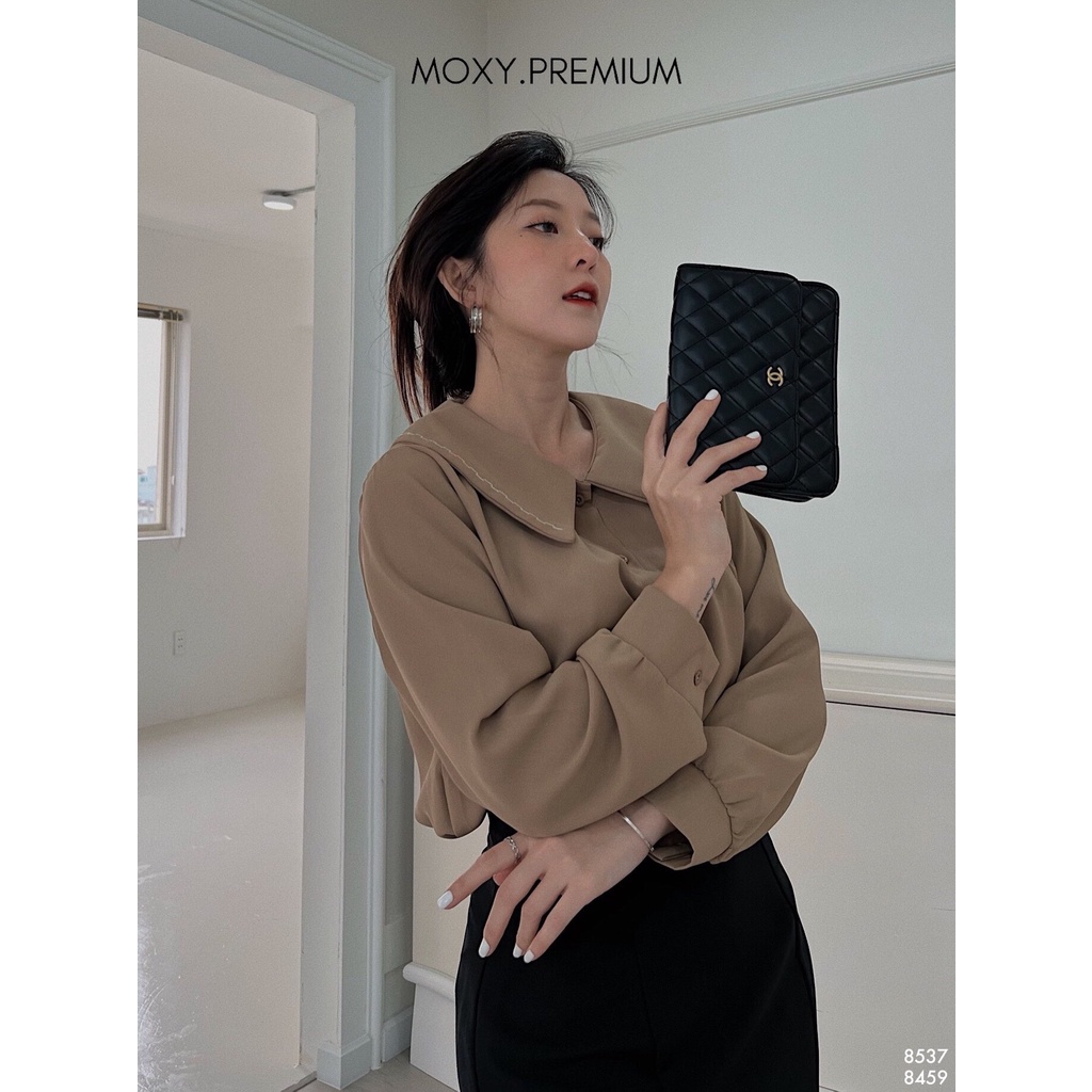 SP008537-Áo somi cổ thêu