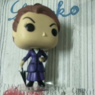 Funko bé gái R