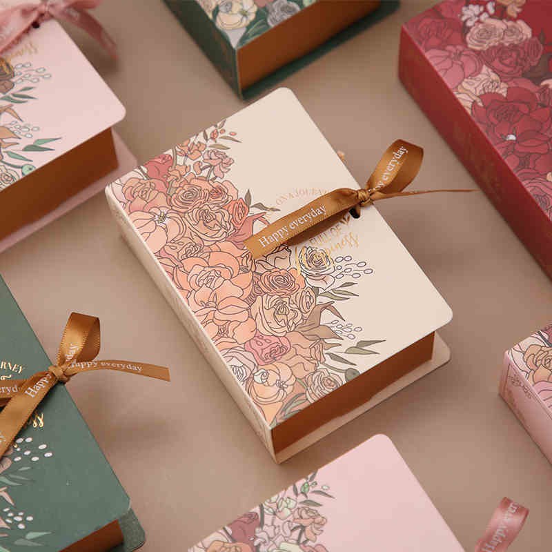 (Kích thước  8 * 4,5 * 12cm) - Hộp giấy đựng quà tặng gắn ruy băng Happy Every, đựng son môi, nước hoa, sô cô la vv..
