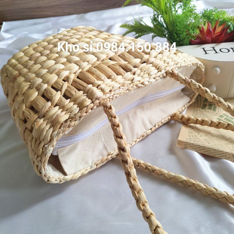 Túi lục bình đeo vai mẫu đan dải rất đẹp