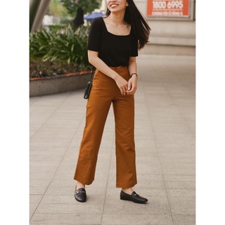 ÁO THUN ĐEN CỔ VUÔNG - SQUARE NECK TOP
