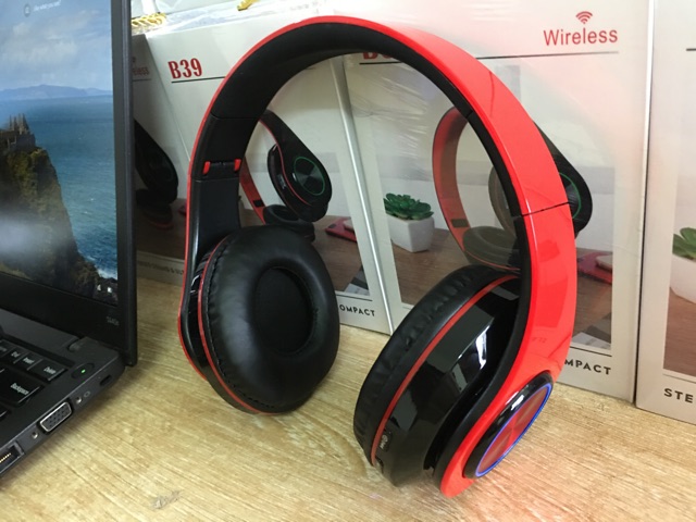 Tai nghe bluetooth chụp tai âm thanh chuẩn stereo, hỗ trợ đàm thoại 2 chiều hỗ trợ thẻ nhớ, âm bass khỏe có thể gập b3 | BigBuy360 - bigbuy360.vn
