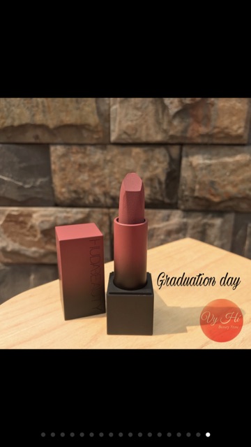 Son Thỏi HUDA BEAUTY POWER BULLET MATTE LIPSTICK