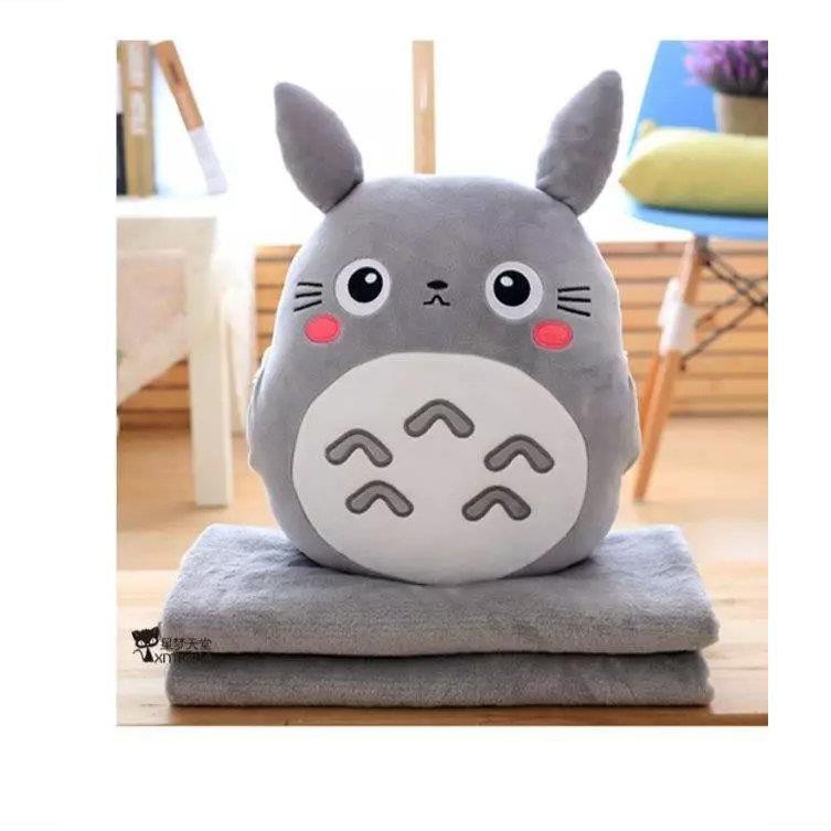 Bộ Chăn Gối Ngủ Trưa 3 Trong 1 Hình Totoro Dễ Thương