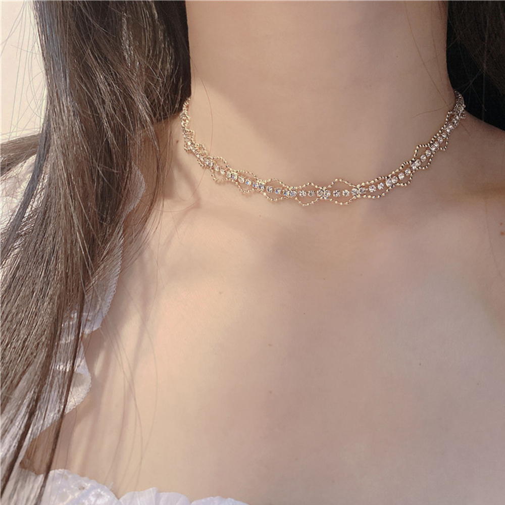 Vòng cổ choker mặt tròn thời trang dành cho nữ