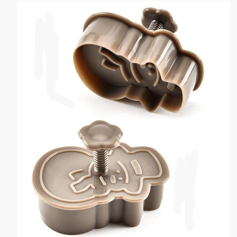 Set 4 khuôn bánh cookie nhựa hình cây thông Noel / người tuyết / ông già Noel / bông tuyết