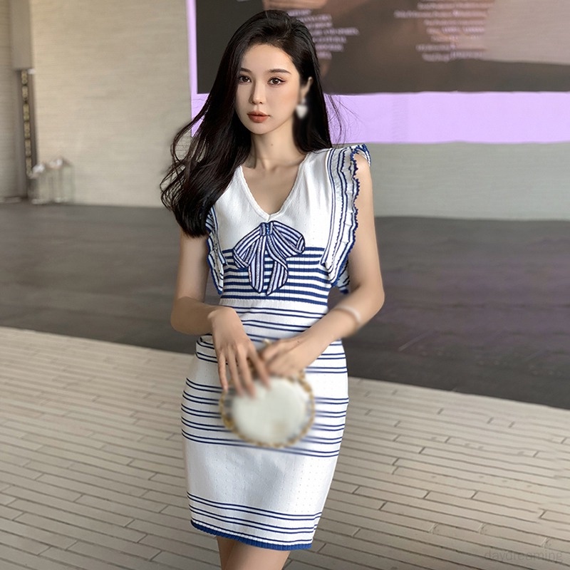 Váy Đầm không tay Cổ Chữ V Thắt Nơ Eo Thời Trang
